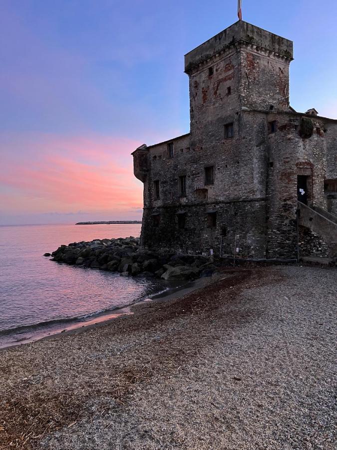 Welcome Riviera -Torre D'Avorio Appartamento 126 Mq Piu'Terrazzo25 Mq - Totalmente Rinnovato- 250 M Dal Centro - Parcheggio A Pagamento 15 Euro Al Giorno Da Prenotare In Anticipo Salvo Dispo -Parking At 15 Euro Per Day To Be Booked In Advance If Avai ราปาลโล ภายนอก รูปภาพ
