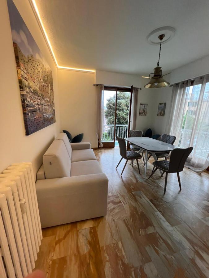 Welcome Riviera -Torre D'Avorio Appartamento 126 Mq Piu'Terrazzo25 Mq - Totalmente Rinnovato- 250 M Dal Centro - Parcheggio A Pagamento 15 Euro Al Giorno Da Prenotare In Anticipo Salvo Dispo -Parking At 15 Euro Per Day To Be Booked In Advance If Avai ราปาลโล ภายนอก รูปภาพ