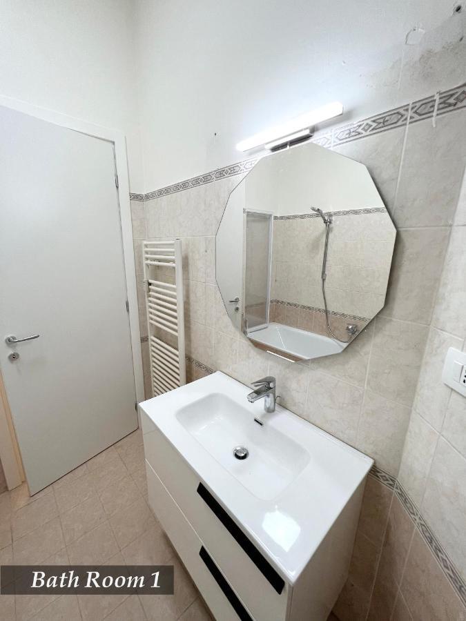 Welcome Riviera -Torre D'Avorio Appartamento 126 Mq Piu'Terrazzo25 Mq - Totalmente Rinnovato- 250 M Dal Centro - Parcheggio A Pagamento 15 Euro Al Giorno Da Prenotare In Anticipo Salvo Dispo -Parking At 15 Euro Per Day To Be Booked In Advance If Avai ราปาลโล ภายนอก รูปภาพ